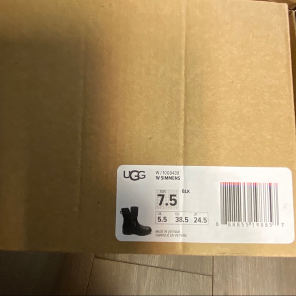 UGG | Simmens Waterproof Leather Moto Boots 7.5 - Picture 12 of 13